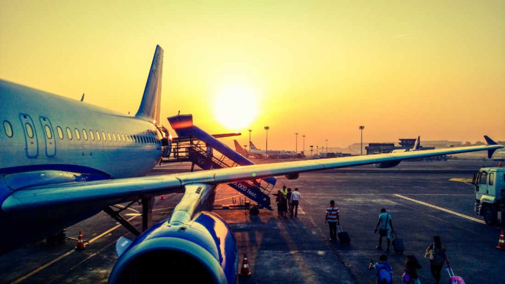 Fly from LA to Las Vegas